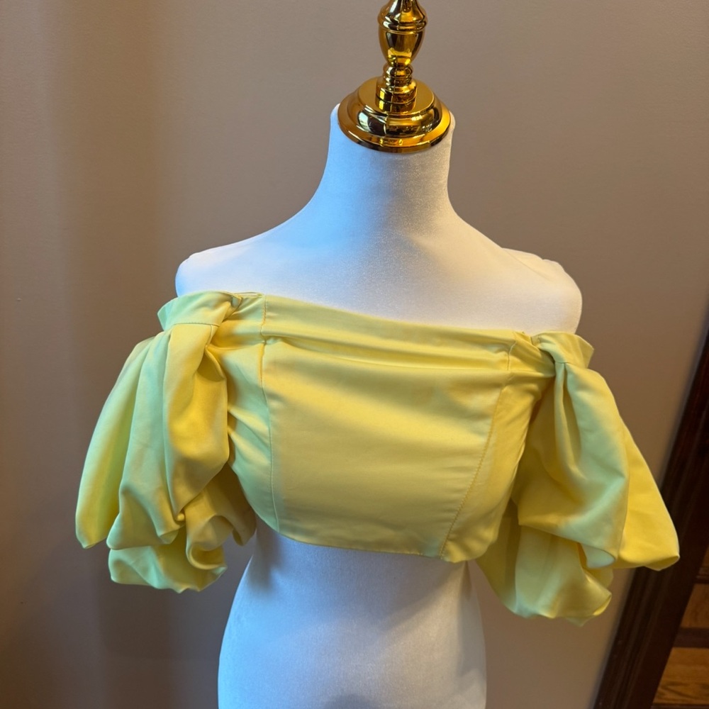 Yellow Off-Shoulder Women's Top - Size Small